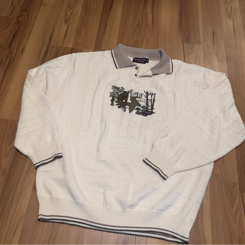 Vintage 90’s Roundtree & Yorke Wildlife Knit Sweater with Nature Embroidery XL